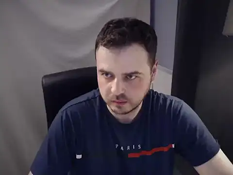 CuteMan33 online show from April 22, 2026, 9:38 pm