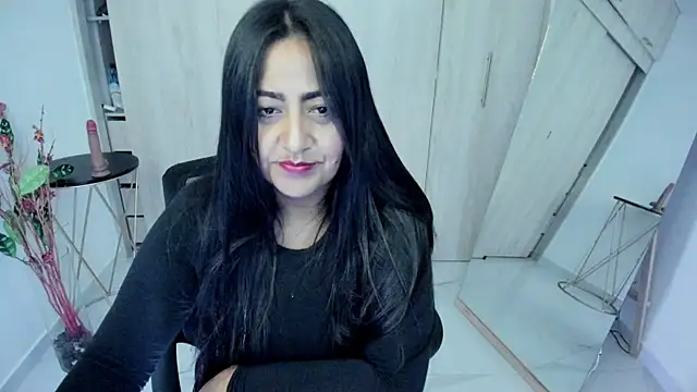 Adele Sweett online show from July 4, 2026, 11:05 am