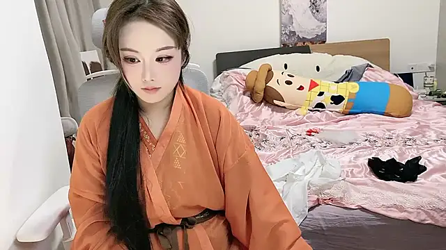 Snapshot of ChuChu1991 chatting on December 21, 2024, 8:21 pm ChuChu1991 online show from December 21, 2024, 8:21 pm