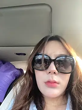 Snapshot of ChuChu1991 chatting on October 8, 2025, 7:17 am ChuChu1991 online show from October 8, 2025, 7:17 am