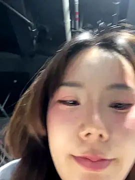 Snapshot of ChuChu1991 chatting on November 5, 2025, 1:55 pm ChuChu1991 online show from November 5, 2025, 1:55 pm