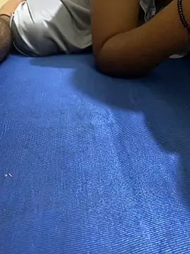 Snapshot of United3 chatting on October 2, 2025, 8:54 am United3 online show from October 2, 2025, 8:54 am