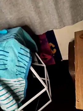 Snapshot of neopolitanSHAFT chatting on November 15, 2025, 10:01 am neopolitanSHAFT online show from November 15, 2025, 10:01 am