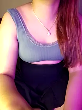 Olivia3 online show from October 15, 2025, 7:25 pm