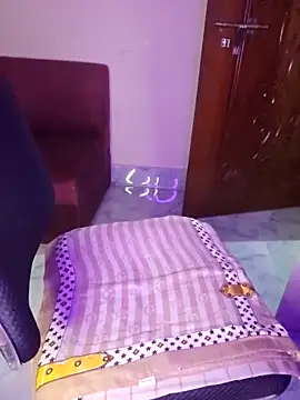 Olivia3 online show from October 20, 2025, 7:58 pm