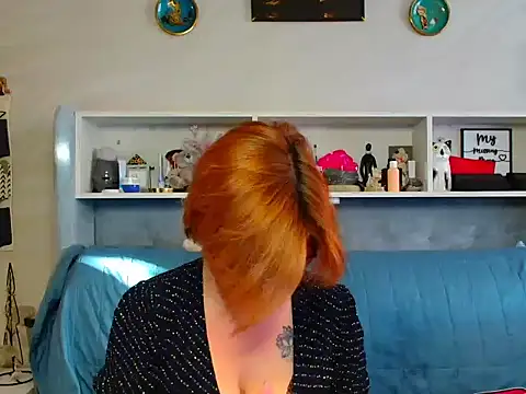 Natali3855 online show from October 15, 2025, 4:56 am