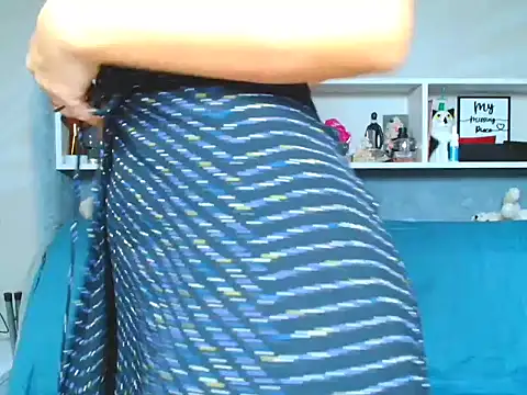 Natali3855 online show from November 3, 2025, 4:36 am