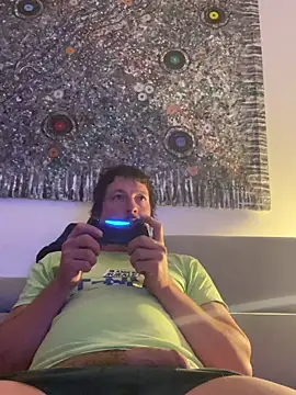 zenzero87 online show from March 11, 2025, 9:15 pm