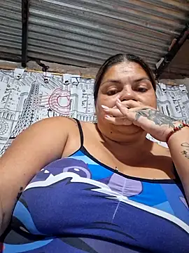 chubby sexy big tits online show from September 29, 2025, 1:11 am