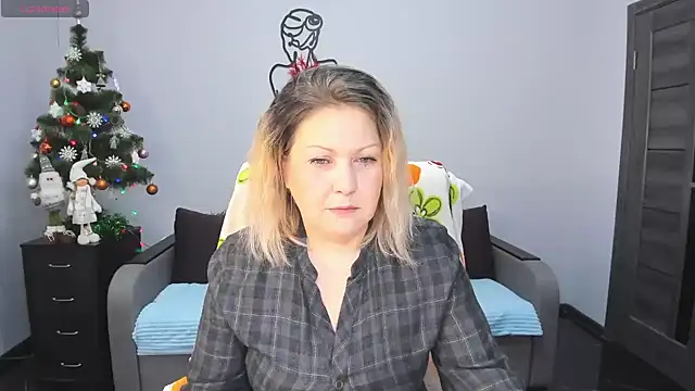 Snapshot of Milana_Blake chatting on December 24, 2024, 7:06 am Milana Blake online show from December 24, 2024, 7:06 am