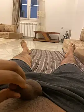 Lahcene online show from February 5, 2026, 11:20 pm