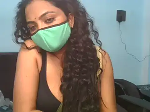 Snapshot of Hritvika chatting on February 9, 2025, 4:40 pm Hritvika online show from February 9, 2025, 4:40 pm