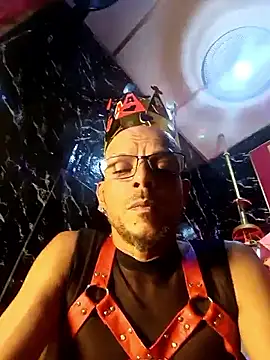 Snapshot of Charly_BC_Dirty chatting on January 17, 2026, 5:23 am Charly BC Dirty online show from January 17, 2026, 5:23 am