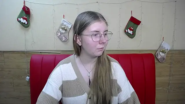 RysaKosaYlya online show from January 4, 2025, 12:05 pm