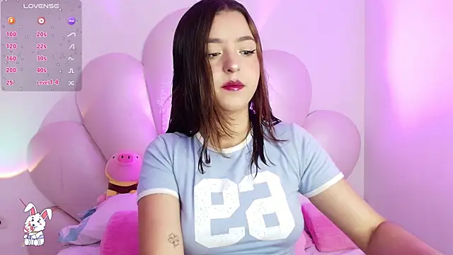 zoewillian online show from November 5, 2025, 12:10 am