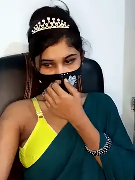 Snapshot of Angel_Riye chatting on February 8, 2025, 9:57 pm Angel Riye online show from February 8, 2025, 9:57 pm