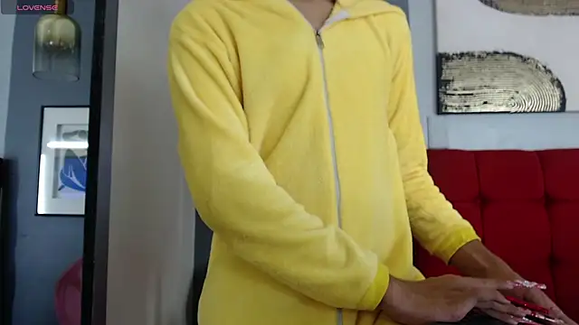  Natassia Dreams online show from January 18, 2025, 8:30 pm