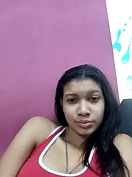 Snapshot of SelenaFox6 chatting on January 24, 2025, 9:37 pm SelenaFox6 online show from January 24, 2025, 9:37 pm