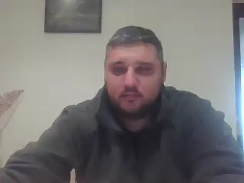  revianzip1 online show from February 27, 2025, 3:37 pm