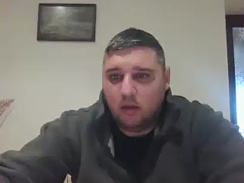  revianzip1 online show from March 19, 2025, 11:06 am