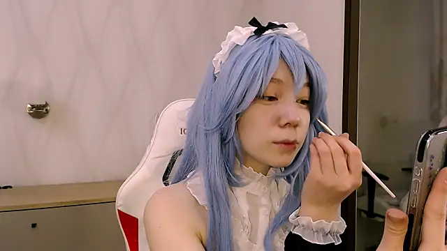 Babby Rabbit online show from November 4, 2025, 3:11 pm