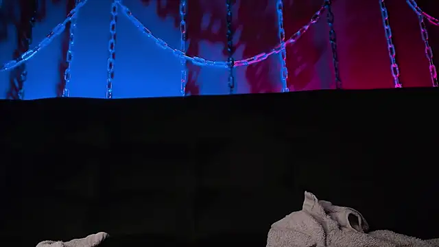 Junihn0 online show from January 8, 2025, 1:09 pm