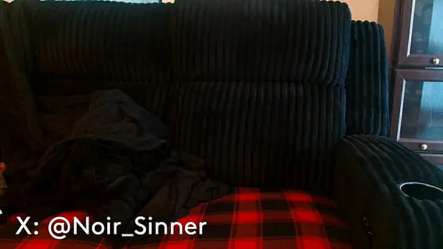 sinnernoir online show from June 1, 2026, 12:29 pm