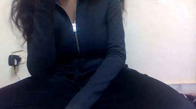 Tiny busty online show from December 26, 2024, 9:11 am