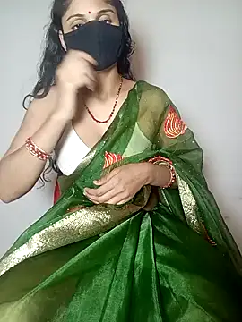 Snapshot of Cute-Aadhvita chatting on January 8, 2025, 1:32 am Cute-Aadhvita online show from January 8, 2025, 1:32 am