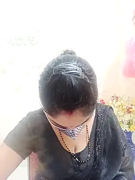Snapshot of Cute-Aadhvita chatting on September 20, 2025, 8:37 am Cute-Aadhvita online show from September 20, 2025, 8:37 am