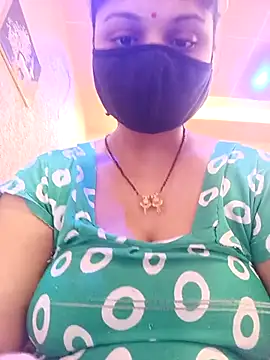 Snapshot of Cute-Aadhvita chatting on May 2, 2026, 1:21 am Cute-Aadhvita online show from May 2, 2026, 1:21 am