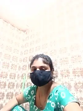 Snapshot of Cute-Aadhvita chatting on June 7, 2026, 7:23 am Cute-Aadhvita online show from June 7, 2026, 7:23 am