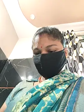 Cute-Aadhvita online show from July 18, 2026, 3:44 am