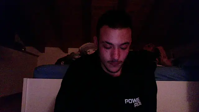 Snapshot of FTM98xxx chatting on February 19, 2026, 7:21 pm FTM98xxx online show from February 19, 2026, 7:21 pm