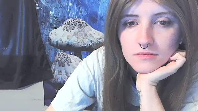  hellostormy  online show from February 13, 2026, 2:02 pm