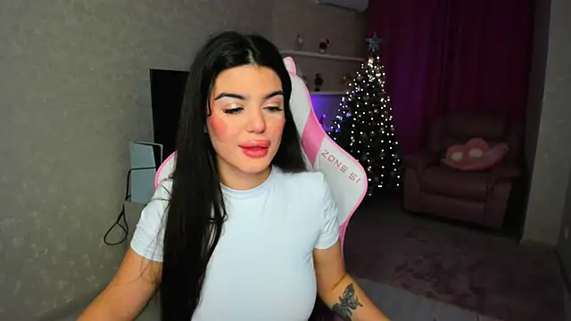 AlluringAriel online show from December 16, 2025, 7:30 pm