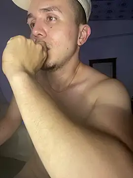 adam-rivera online show from February 16, 2025, 11:16 pm