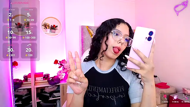 Aurora Brownn online show from December 20, 2025, 11:45 pm