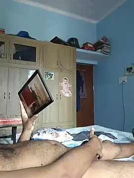 Snapshot of KUKU69XX chatting on August 1, 2026, 10:03 am KUKU69XX online show from August 1, 2026, 10:03 am