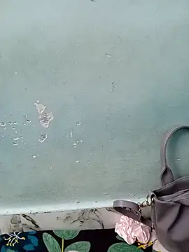 Haniya-143 online show from December 21, 2025, 11:12 pm