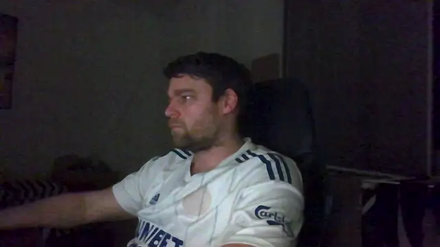 Snapshot of The_big_viking_ chatting on February 11, 2026, 9:42 pm The big viking online show from February 11, 2026, 9:42 pm