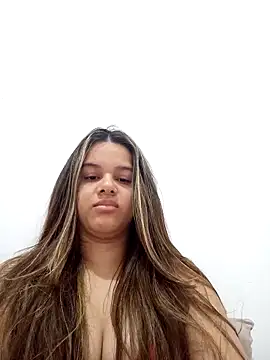 Snapshot of princesaa98 chatting on December 21, 2025, 10:33 am princesaa98 online show from December 21, 2025, 10:33 am