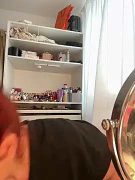 Snapshot of Engel_mia chatting on September 27, 2025, 11:04 am Engel mia online show from September 27, 2025, 11:04 am