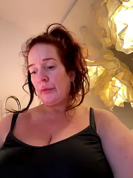 Engel mia online show from November 28, 2025, 7:33 am