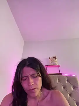Snapshot of mariana_21x chatting on January 20, 2025, 6:53 pm mariana 21x online show from January 20, 2025, 6:53 pm