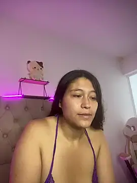Snapshot of mariana_21x chatting on February 4, 2025, 1:27 pm mariana 21x online show from February 4, 2025, 1:27 pm
