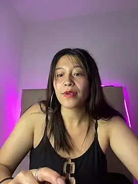 Snapshot of mariana_21x chatting on February 20, 2025, 7:30 pm mariana 21x online show from February 20, 2025, 7:30 pm