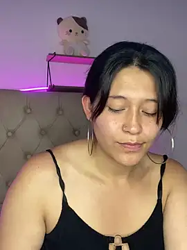 Snapshot of mariana_21x chatting on February 21, 2025, 7:32 pm mariana 21x online show from February 21, 2025, 7:32 pm