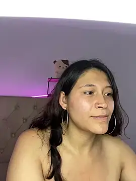 Snapshot of mariana_21x chatting on February 28, 2025, 3:59 pm mariana 21x online show from February 28, 2025, 3:59 pm