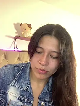 Snapshot of mariana_21x chatting on March 20, 2025, 12:53 pm mariana 21x online show from March 20, 2025, 12:53 pm